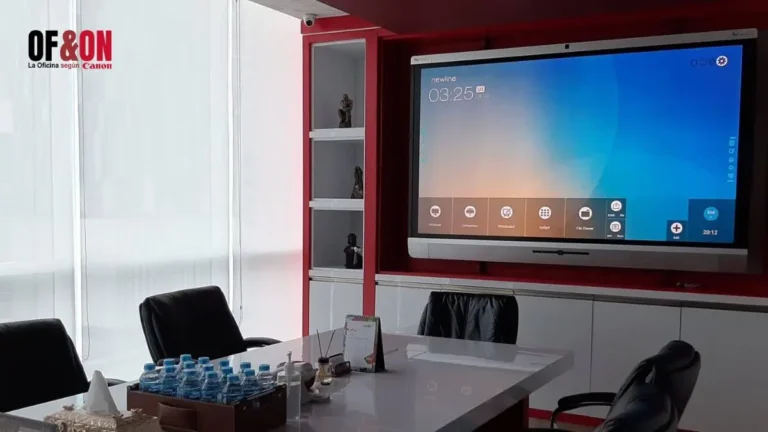 Impulsa el compromiso y la colaboración con pantallas interactivas en tus reuniones